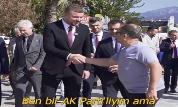 Sokak mesaisinde Başkan Duman'a dikkat çeken destek!